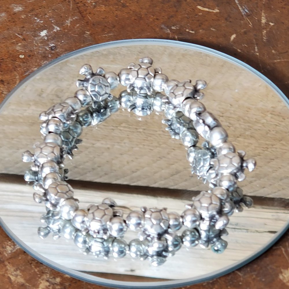 Fine Silver-Plated Turtle Beaded Stretch Anklet / Bracelet - Picture 5 of 6